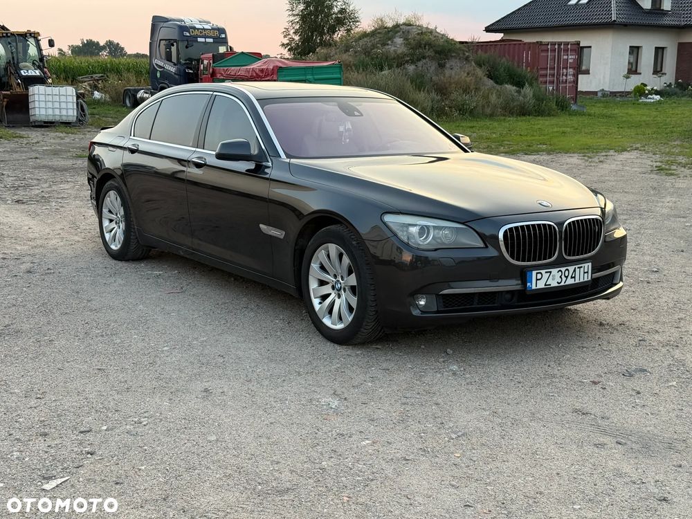 BMW Seria 7 750Li - 7
