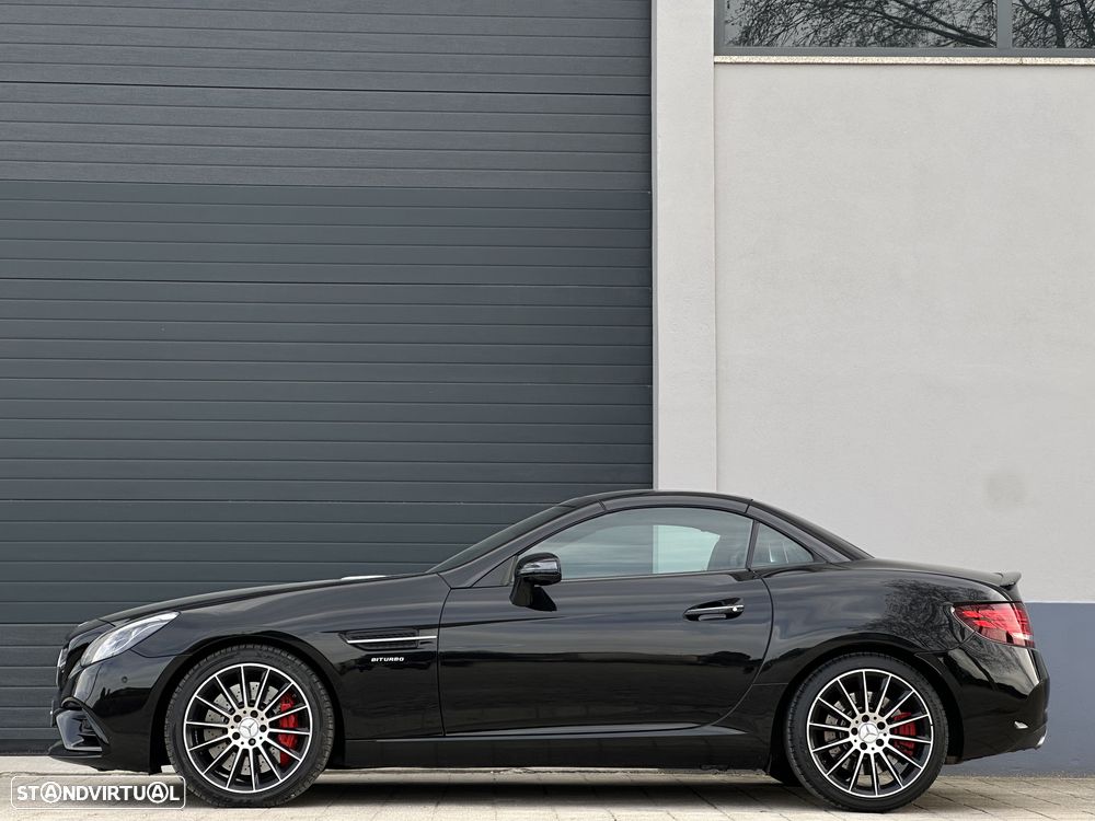 Mercedes-Benz SLC 43 AMG 9G-TRONIC RedArt Edition - 42