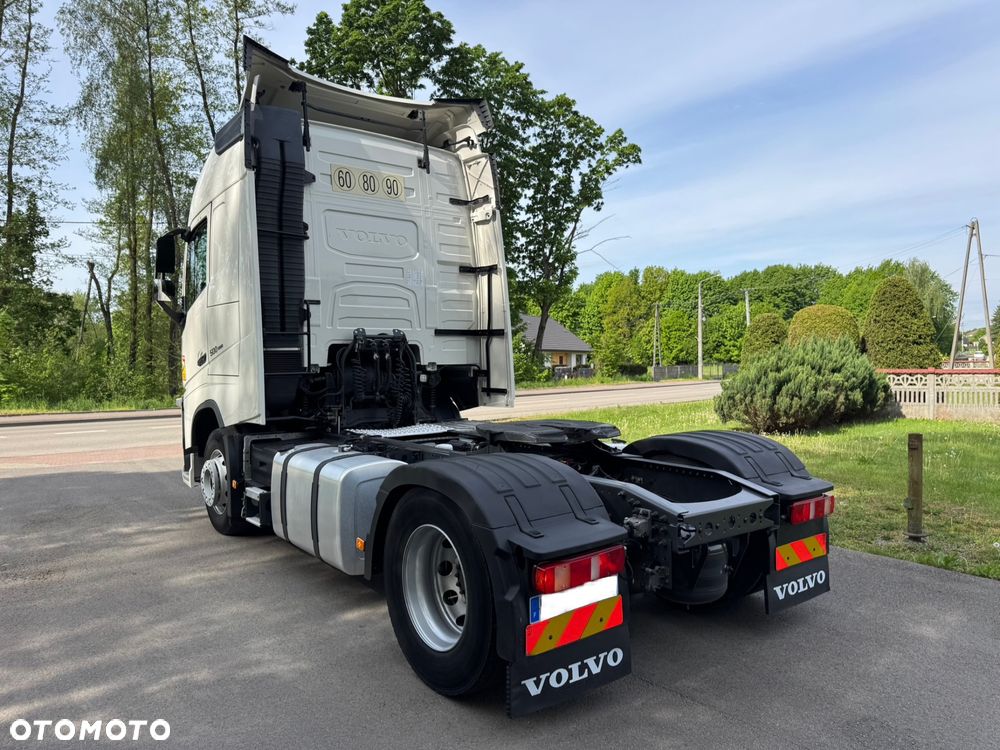 Volvo - 5