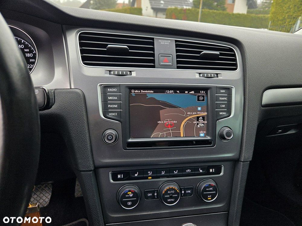 Volkswagen Golf 1.4 TSI (BlueMotion Technology) DSG Comfortline - 13