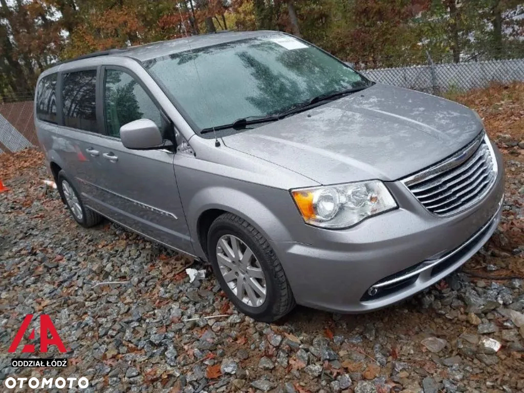 Chrysler Town & Country 3.6 Limited - 5