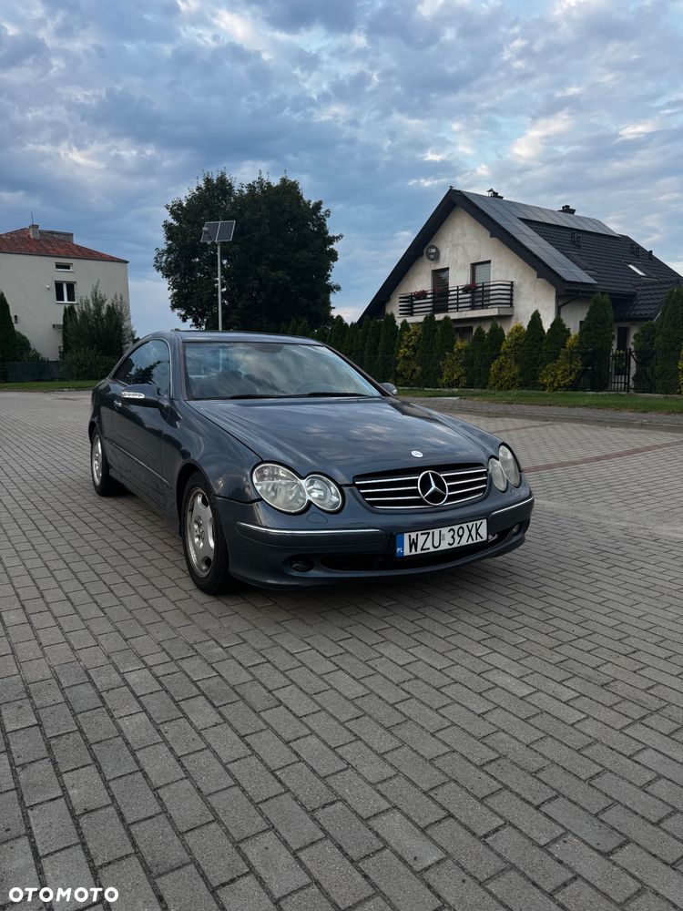 Mercedes-Benz CLK 270 CDI Avantgarde - 3
