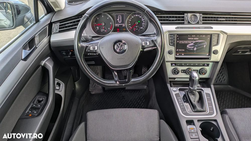 Volkswagen Passat Variant 2.0 TDI DSG Comfortline - 24