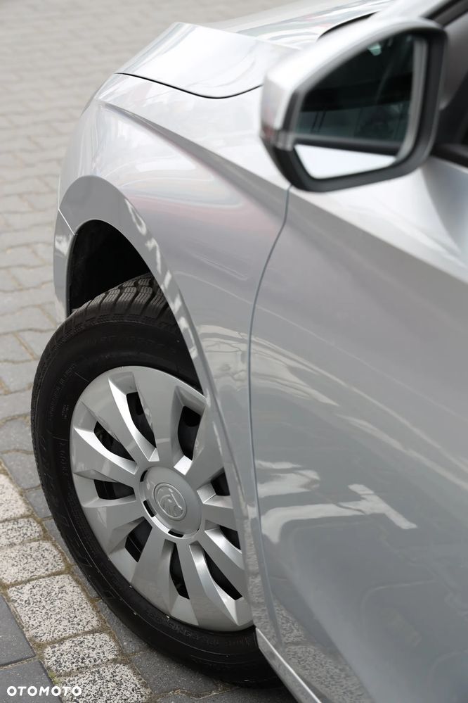 Skoda Fabia 1.0 TSI Ambition - 11