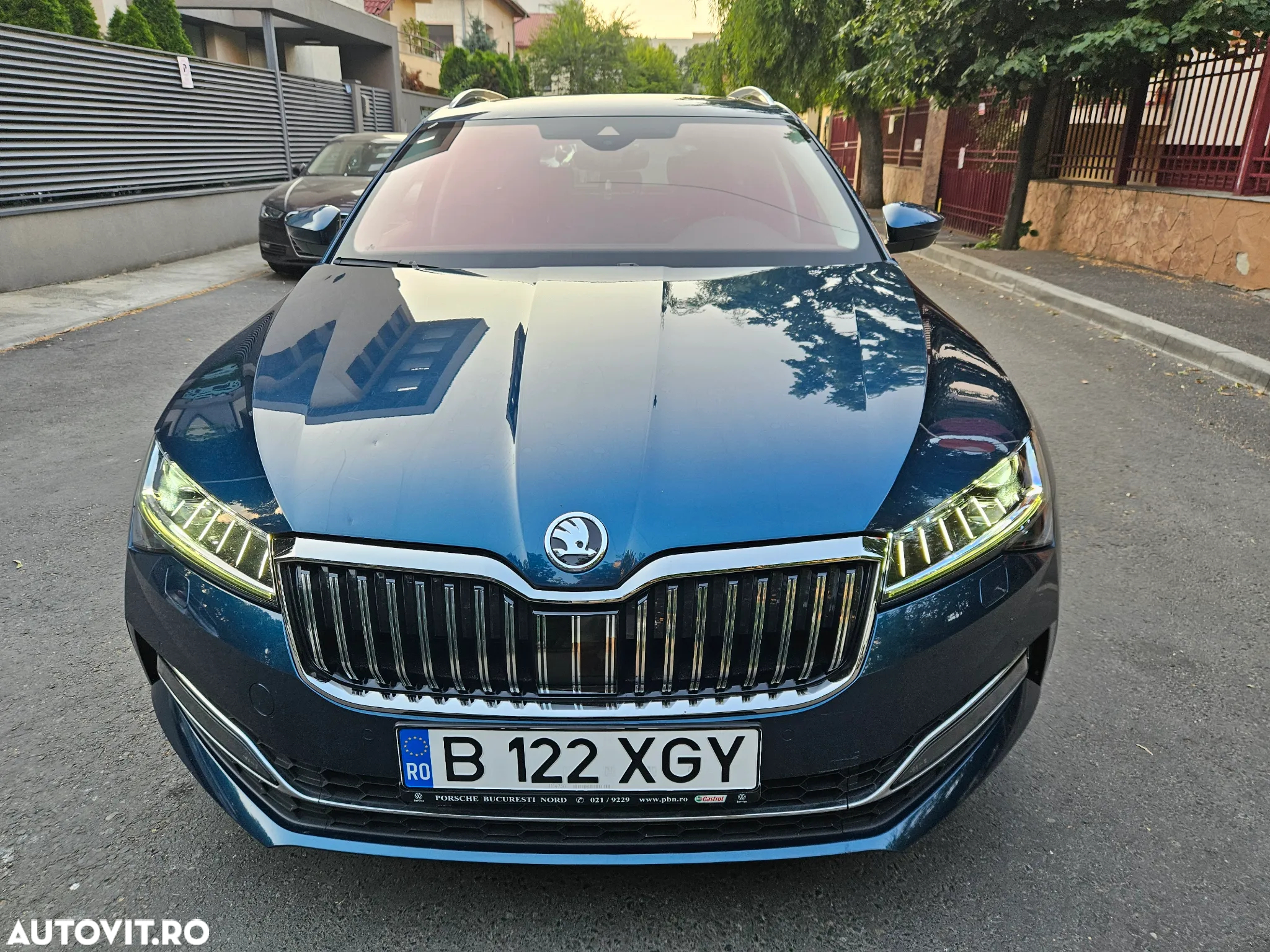 Skoda Superb 2.0 TSI 4X4 DSG Laurin & Klement - 4