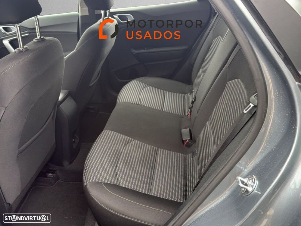 Kia XCeed 1.0 T-GDI Dynamic - 9