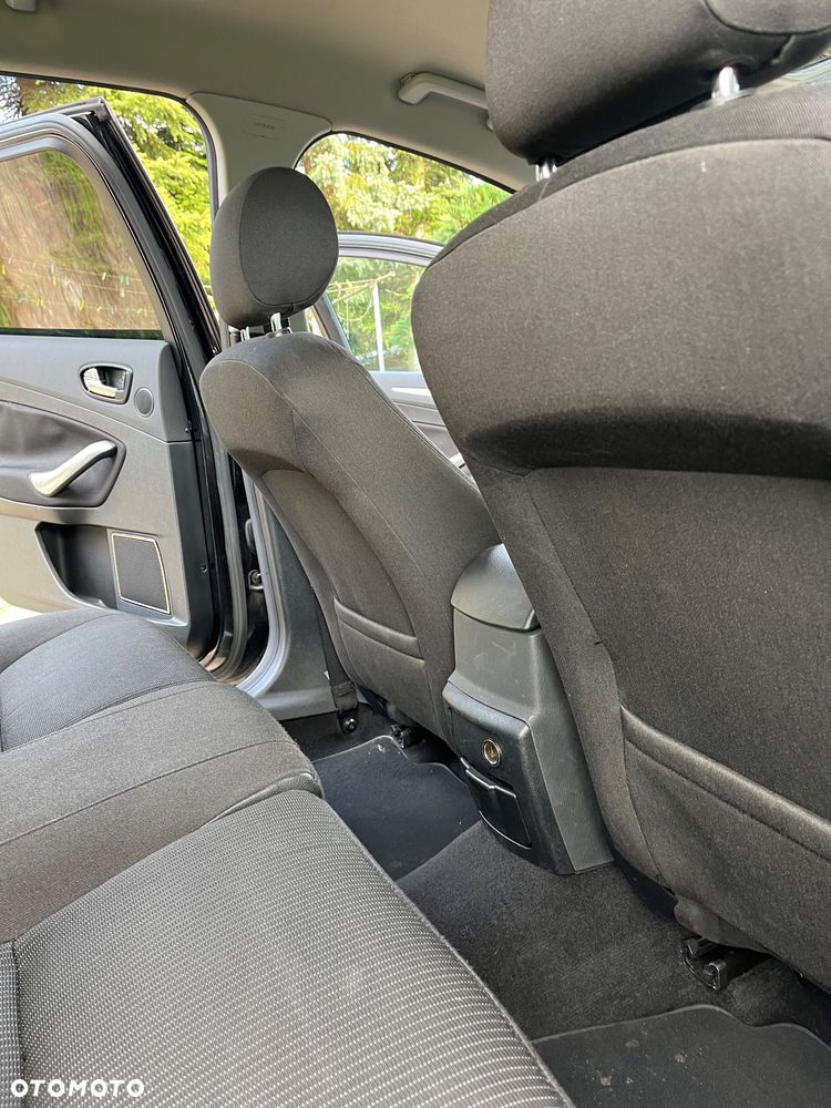 Ford Mondeo 2.0 TDCi Titanium X - 18