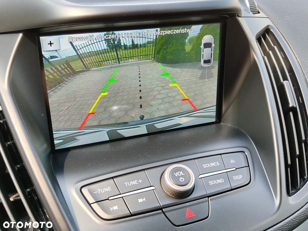 Ford Kuga - 32