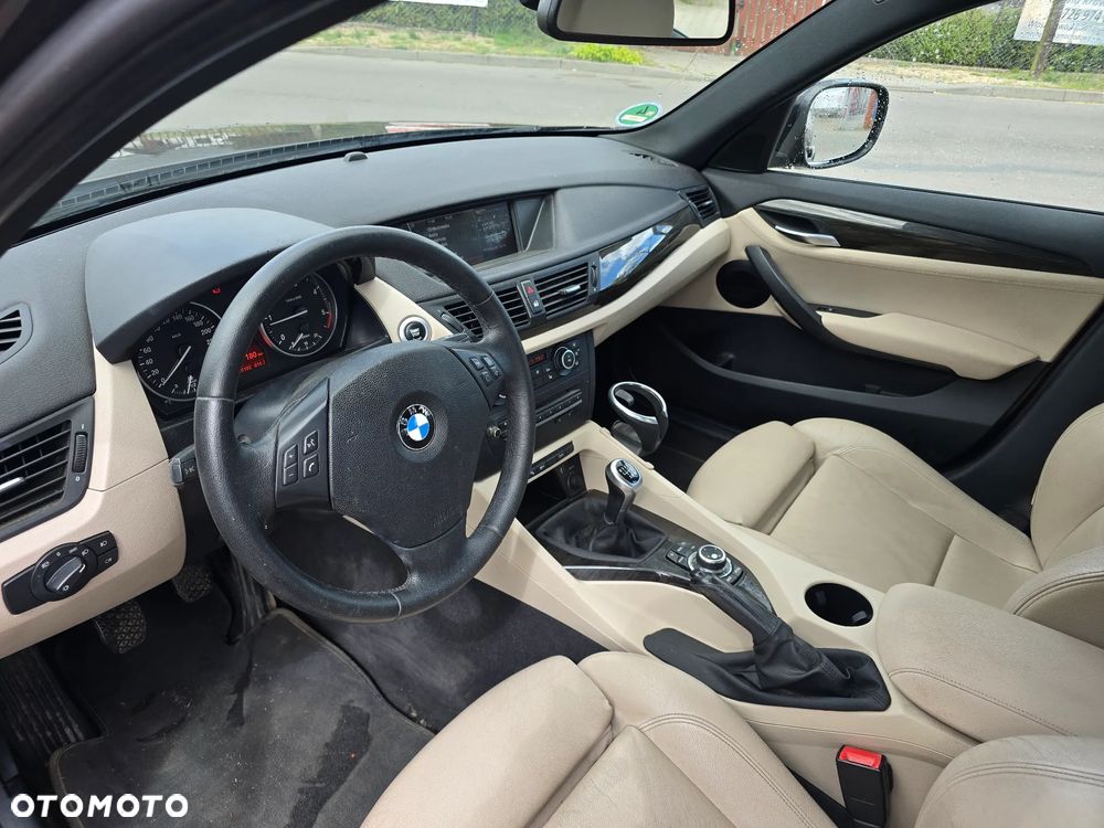 BMW X1 sDrive20d - 13