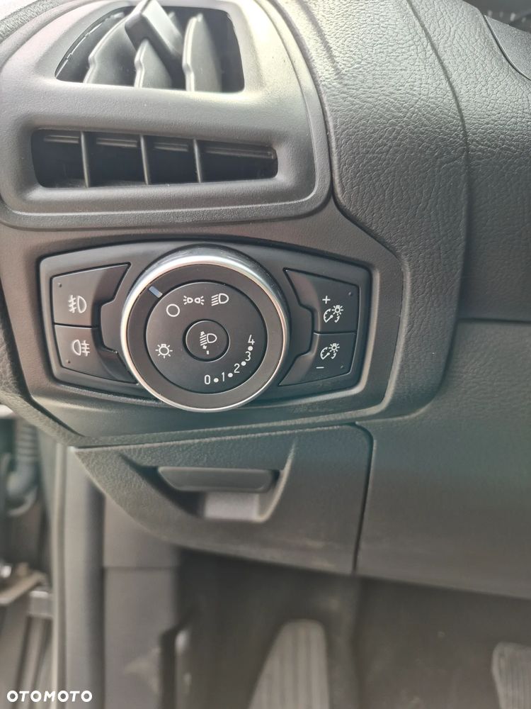 Ford Focus - 23