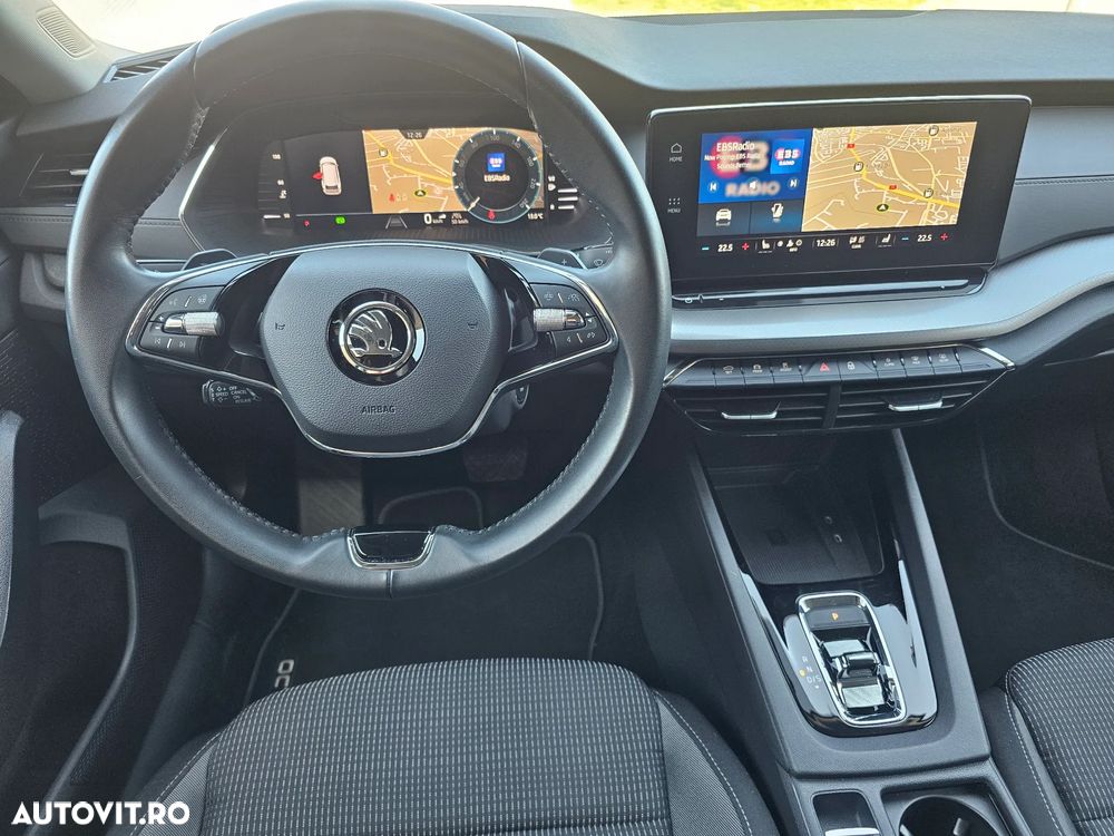 Skoda Octavia 2.0 TDI DSG Ambition - 34