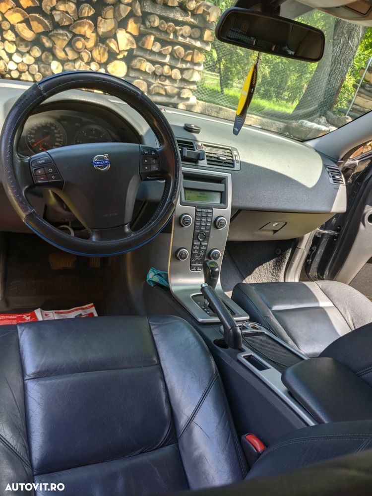 Volvo V50 - 10