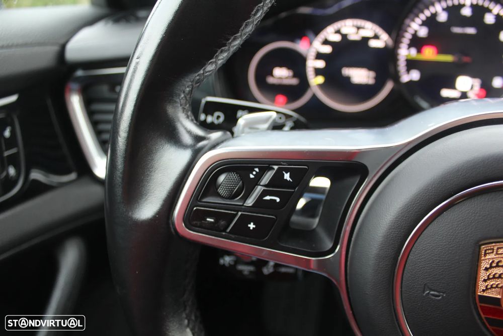 Porsche Panamera S Hybrid - 16