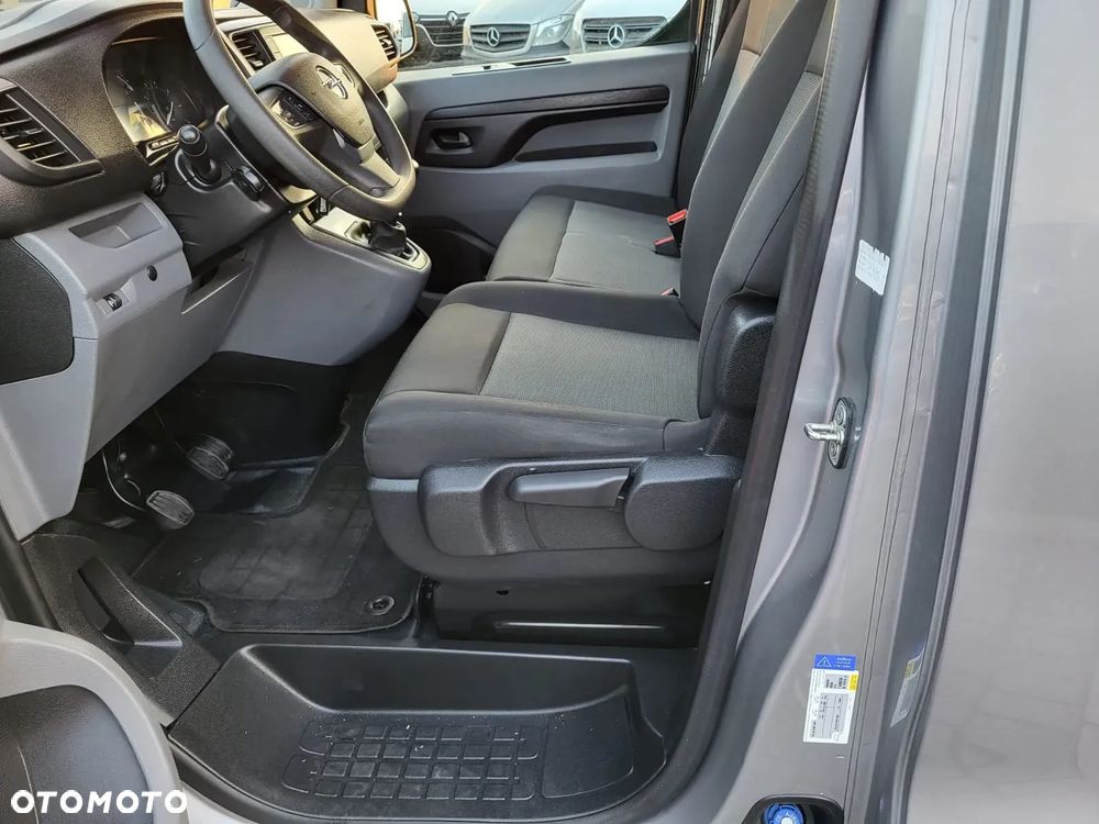 Opel Vivaro Kombi 1.5 CDTI Extra Long 2,8t Enjoy - 12