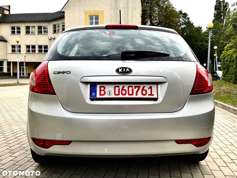Kia Ceed 1.4 CVVT Attract - 5