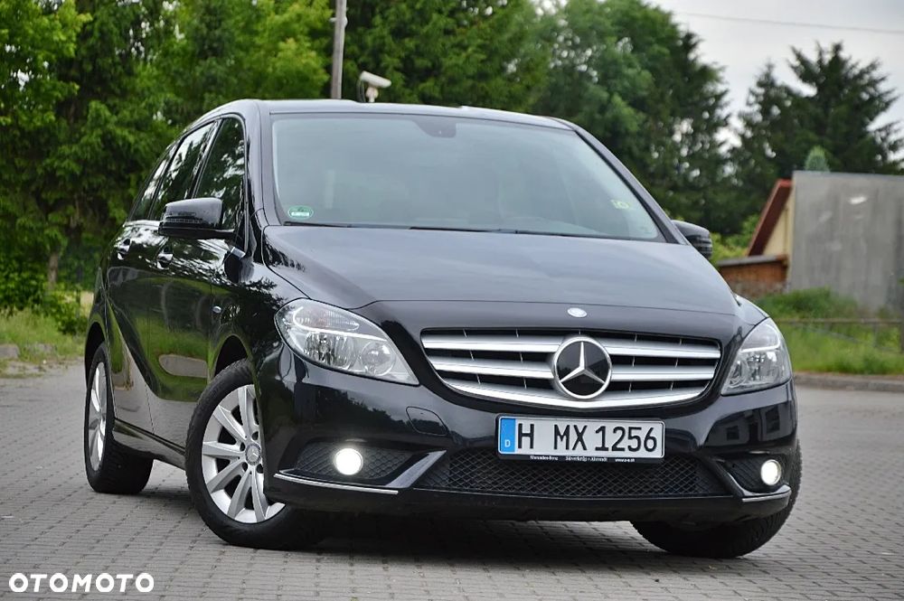Mercedes-Benz Klasa B 180 BlueEFFICIENCY Edition - 1