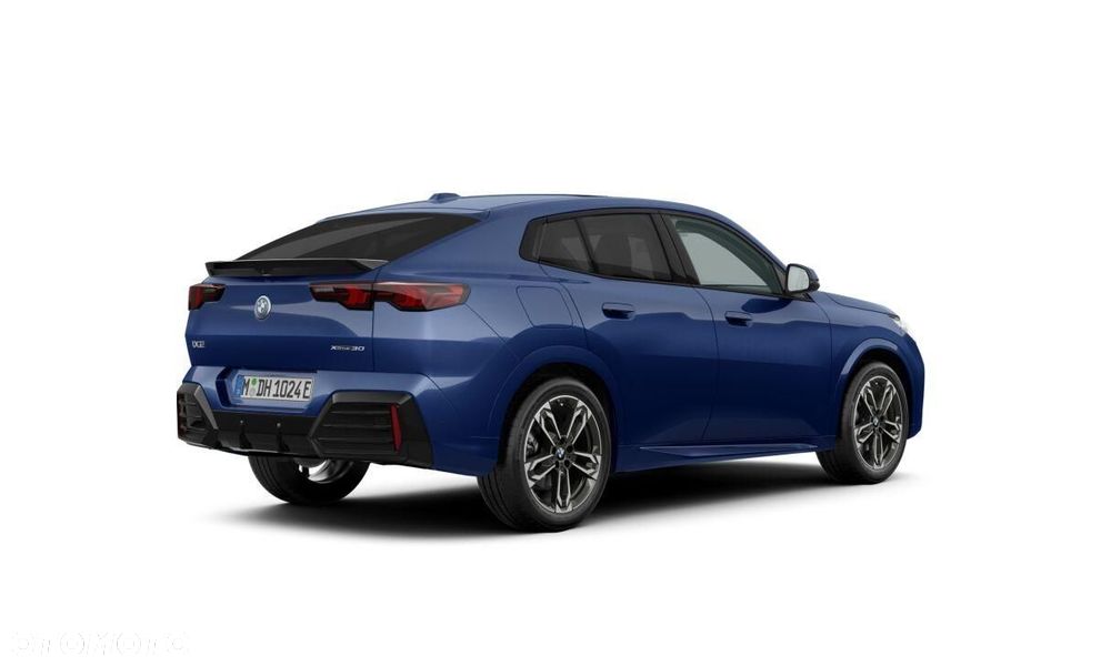 BMW iX2 xDrive30 66.5kWh - 4