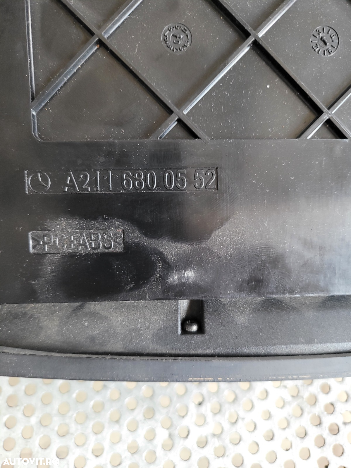 Modul Unitate Panou Butoane Magazie Cd Mercedes E Class W211 Cod A2116800552 Dezmembrez Mercedes E Class W211 2.7 Cdi Automat Cod Motor 612 Volan Stanga Xenon - 6