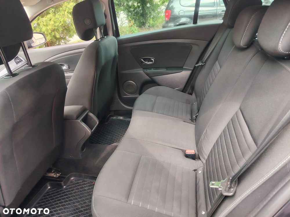 Renault Megane 1.2 16V TCe Limited EDC - 5