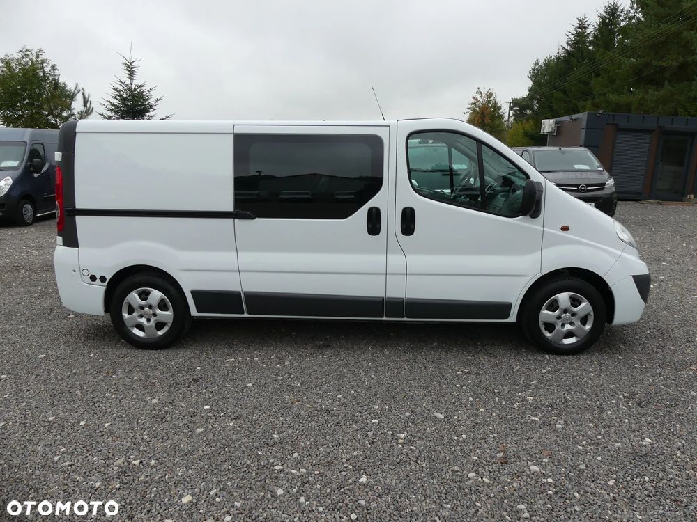 Opel VIVARO 2.0CDTI*115KM*2014r.*5 OSOBOWY - 4