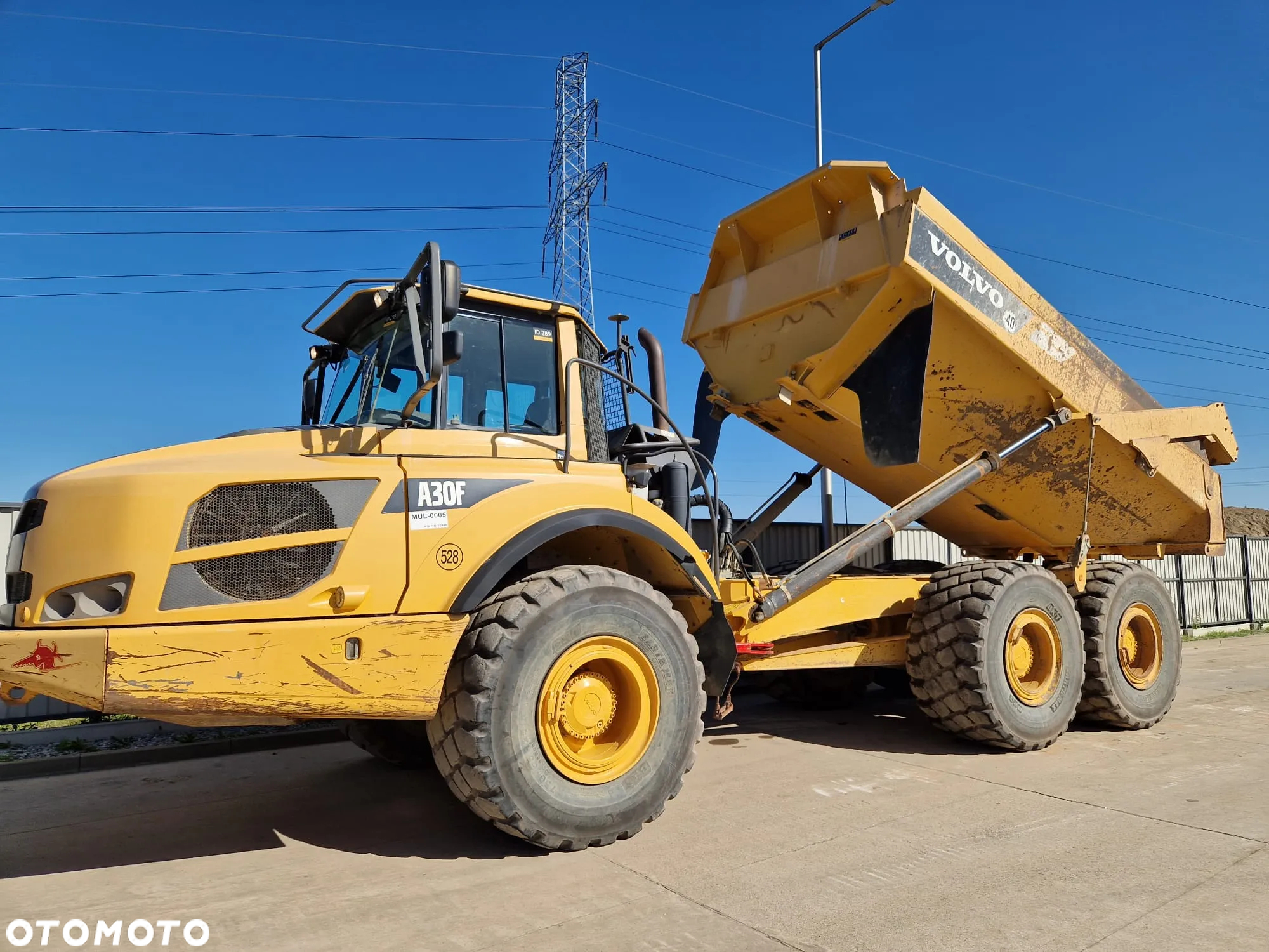 Volvo A30F * szerokie opony * burta tył * - 12