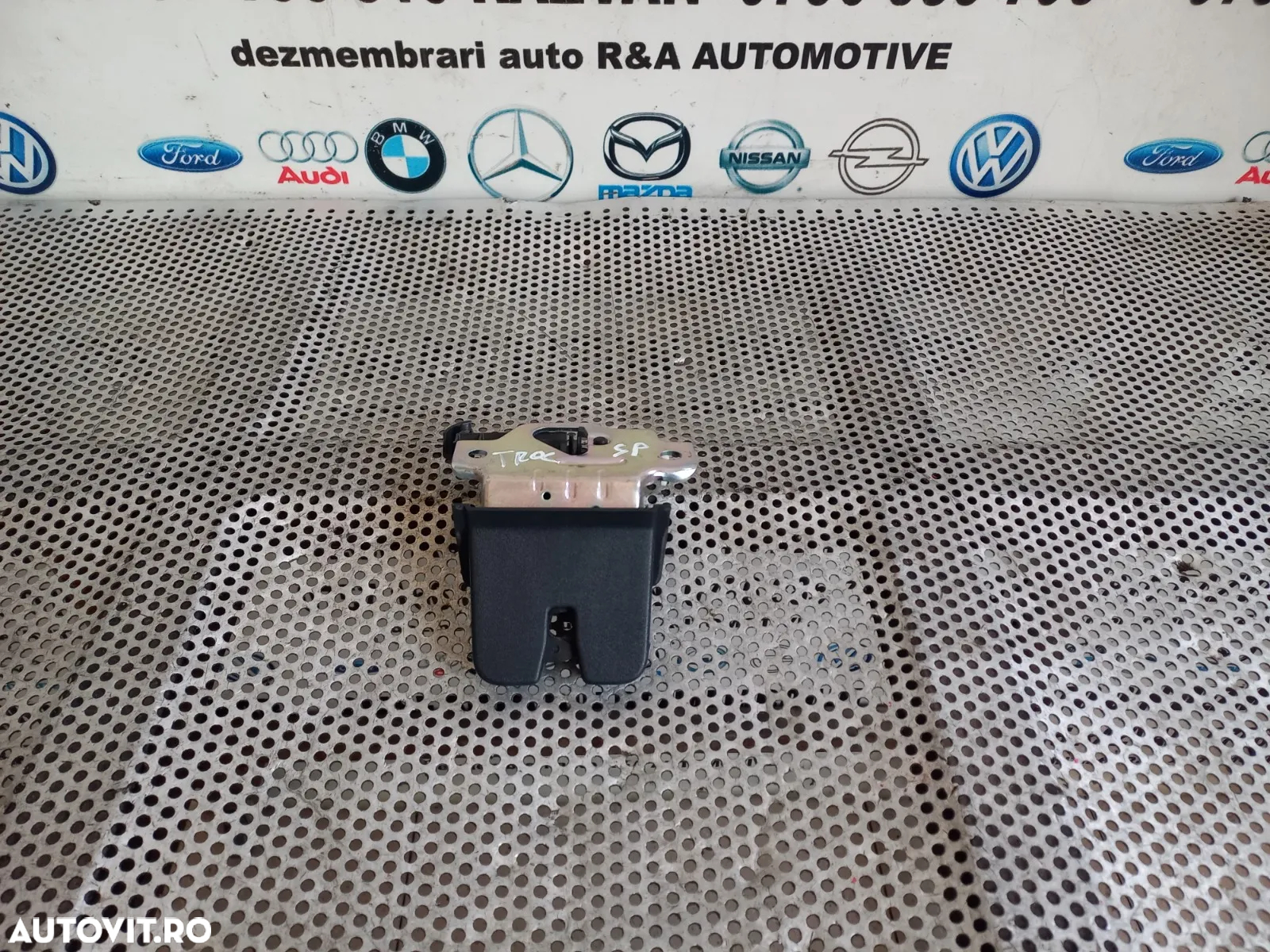 Broasca Blocator Incuietoare Haion Hayon Vw T Roc T-Roc An 2017-2018-2019-2020-2021-2022-2023 Cod 2 - 5
