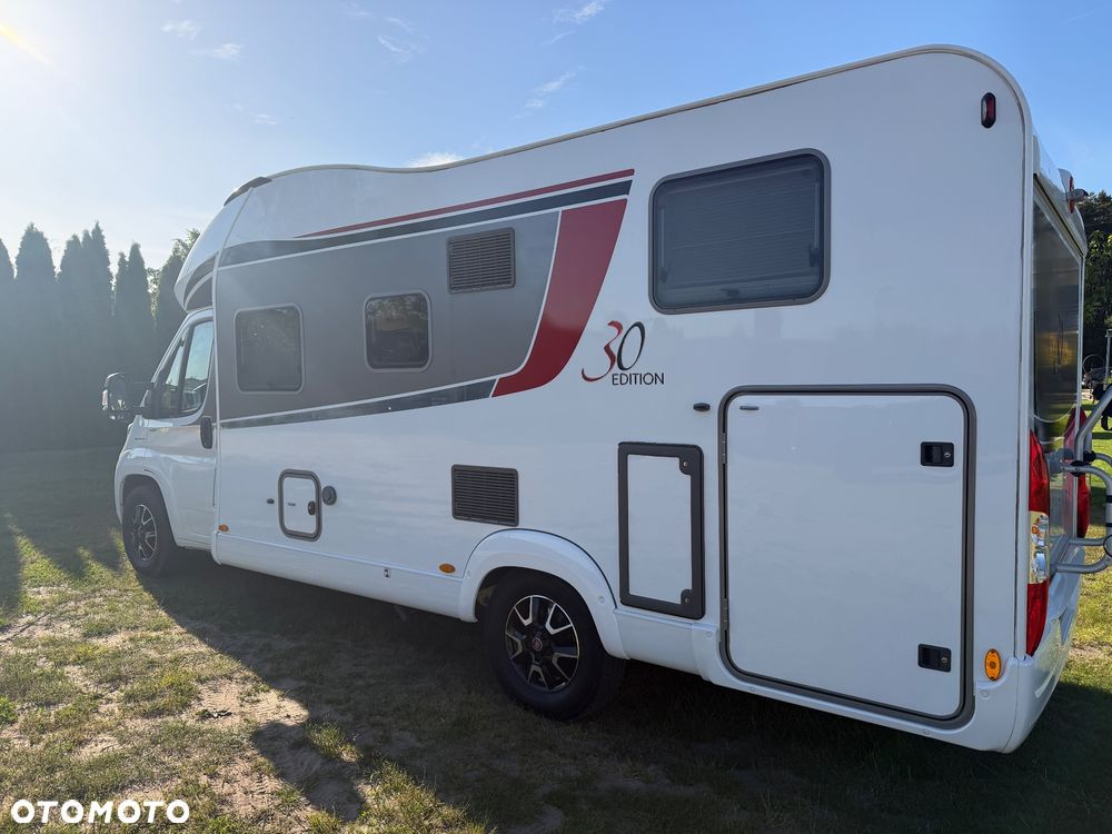Burstner KAMPER - 2