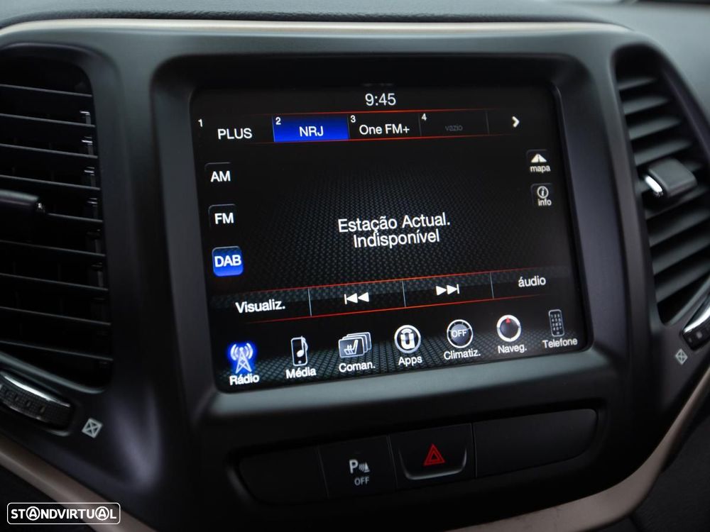 Jeep Cherokee - 26