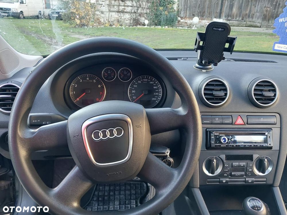Audi A3 Sportback - 6