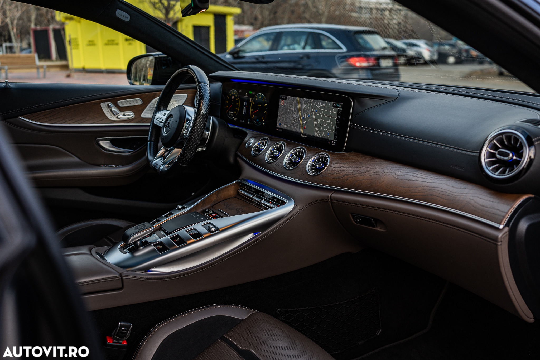 Mercedes-Benz AMG GT 53 4MATIC+ MHEV - 13