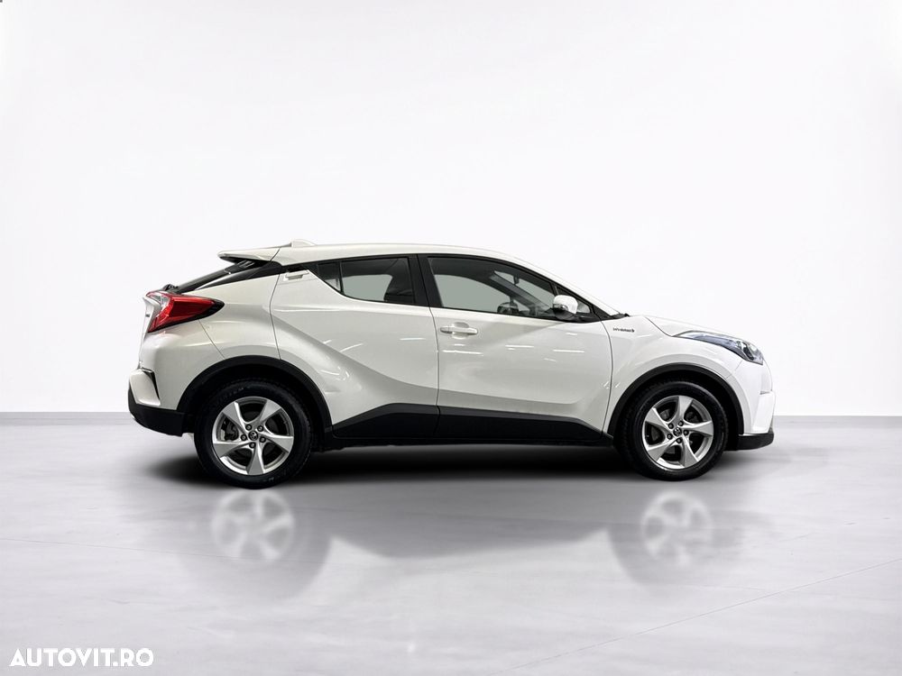 Toyota C-HR - 7