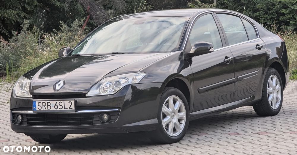Renault Laguna dCi 110 FAP Dynamique - 11