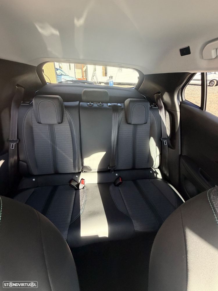 Peugeot 2008 PureTech 130 EAT8 Allure Pack - 21