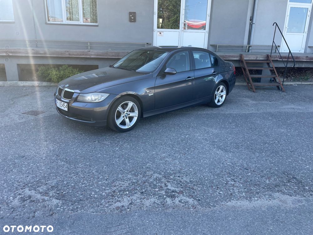 BMW Seria 3 320d DPF - 1