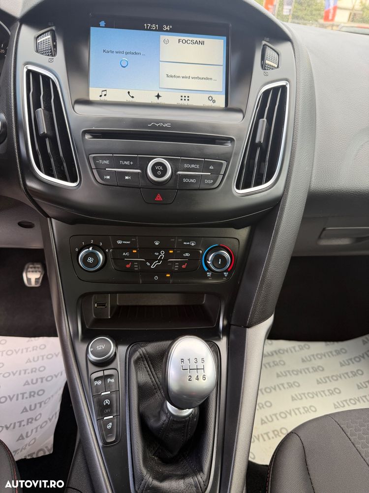 Ford Focus - 18