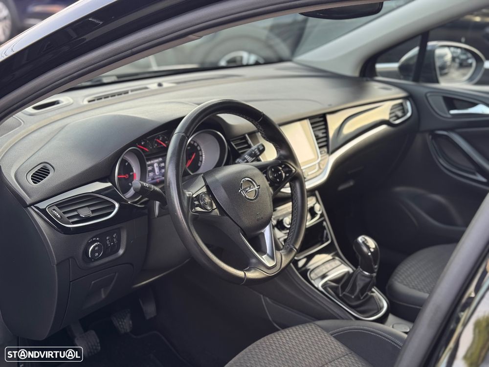 Opel Astra 1.6 CDTI Dynamic S/S - 10