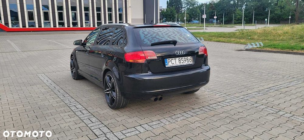 Audi A3 Sportback - 3