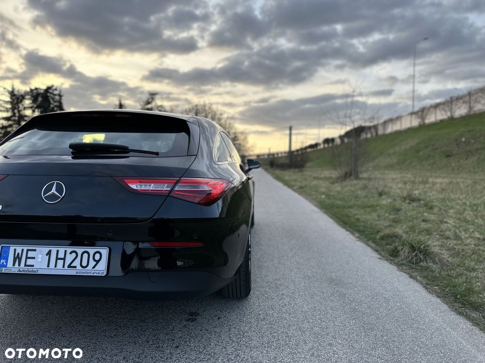 Mercedes-Benz CLA 180 7G-DCT - 9