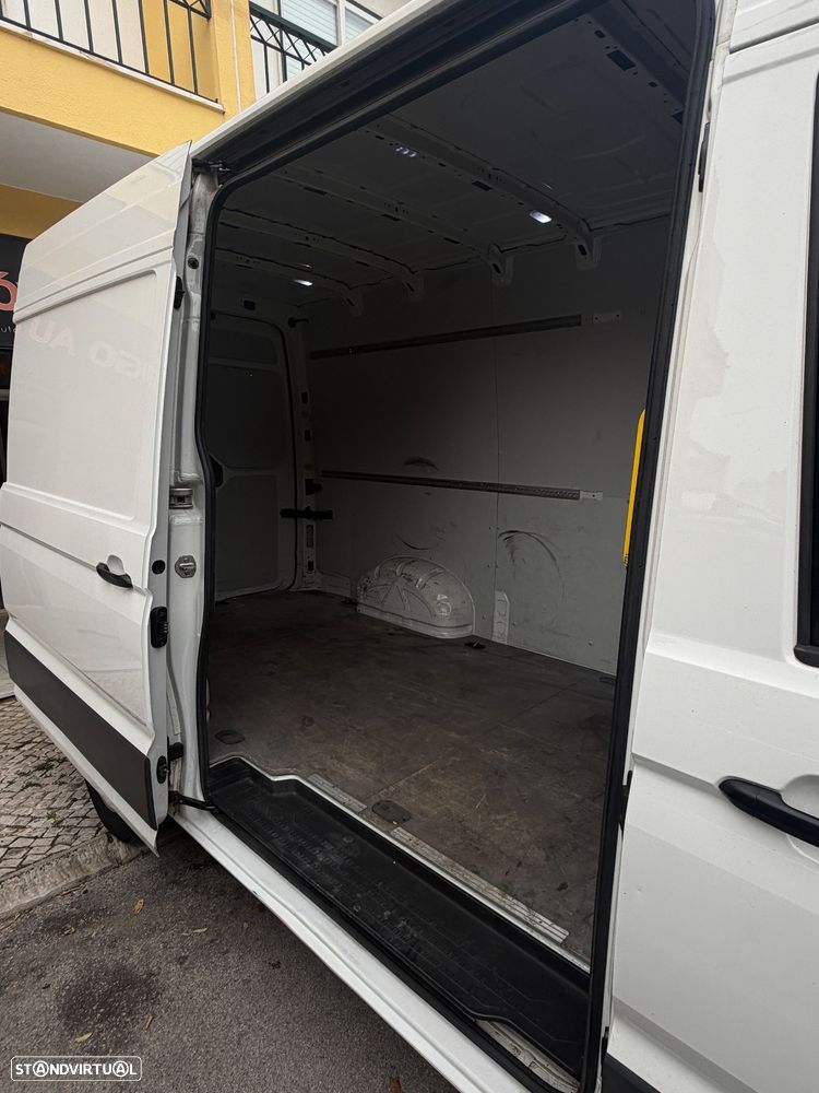 VW CRAFTER L2H2 - 11