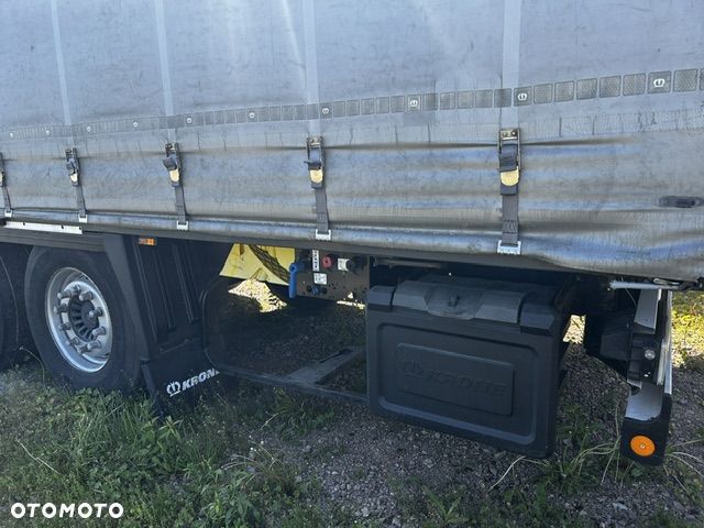 Krone SD oś podnoszona - 4