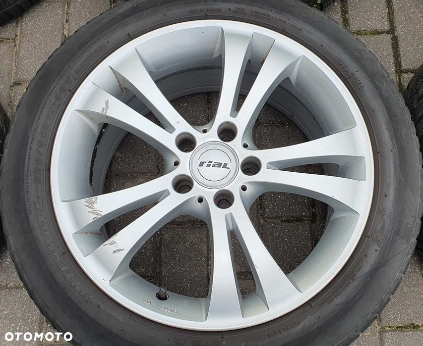 4x Felgi aluminiowe RIAL 8x 17 5x112 ET30 57,1 - 1