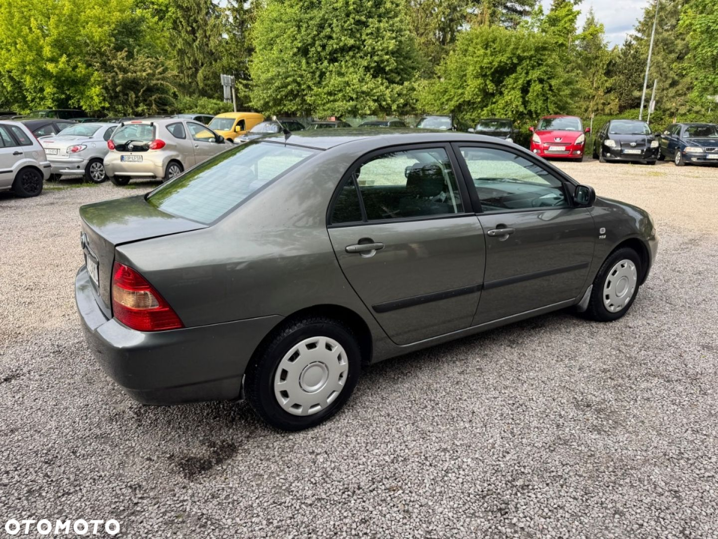 Toyota Corolla - 2