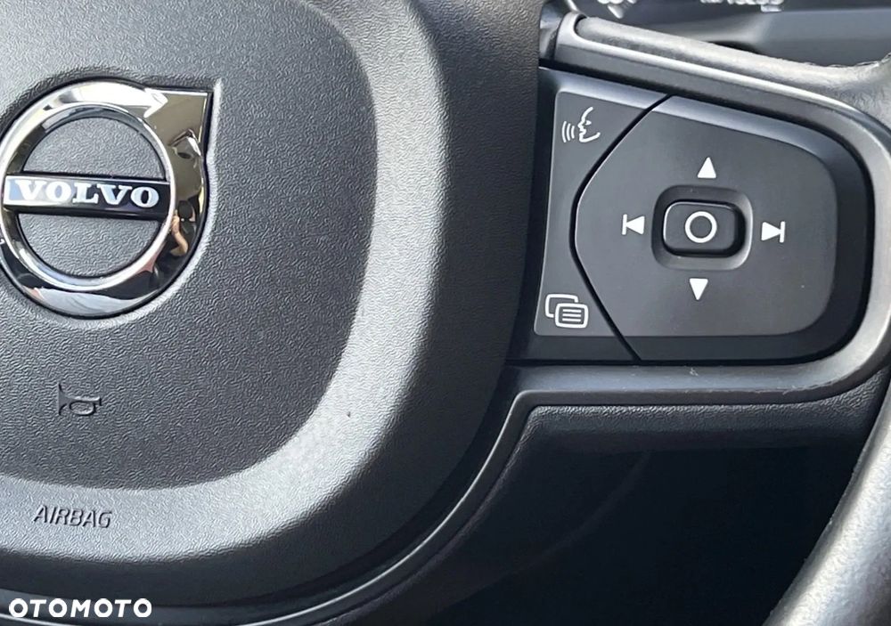 Volvo XC 90 - 17