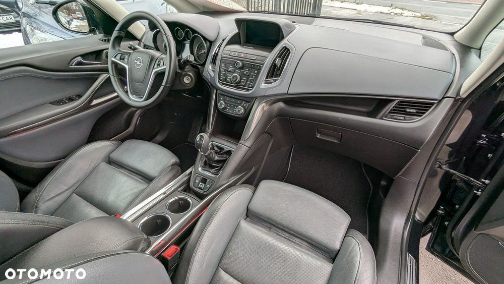 Opel Zafira - 19