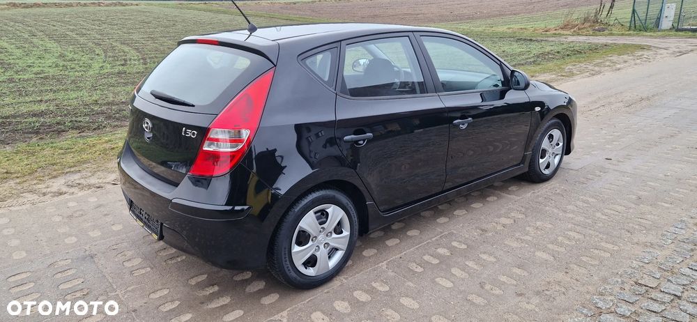 Hyundai i30 i30cw 1.4 UEFA EURO 2012 Edition - 20