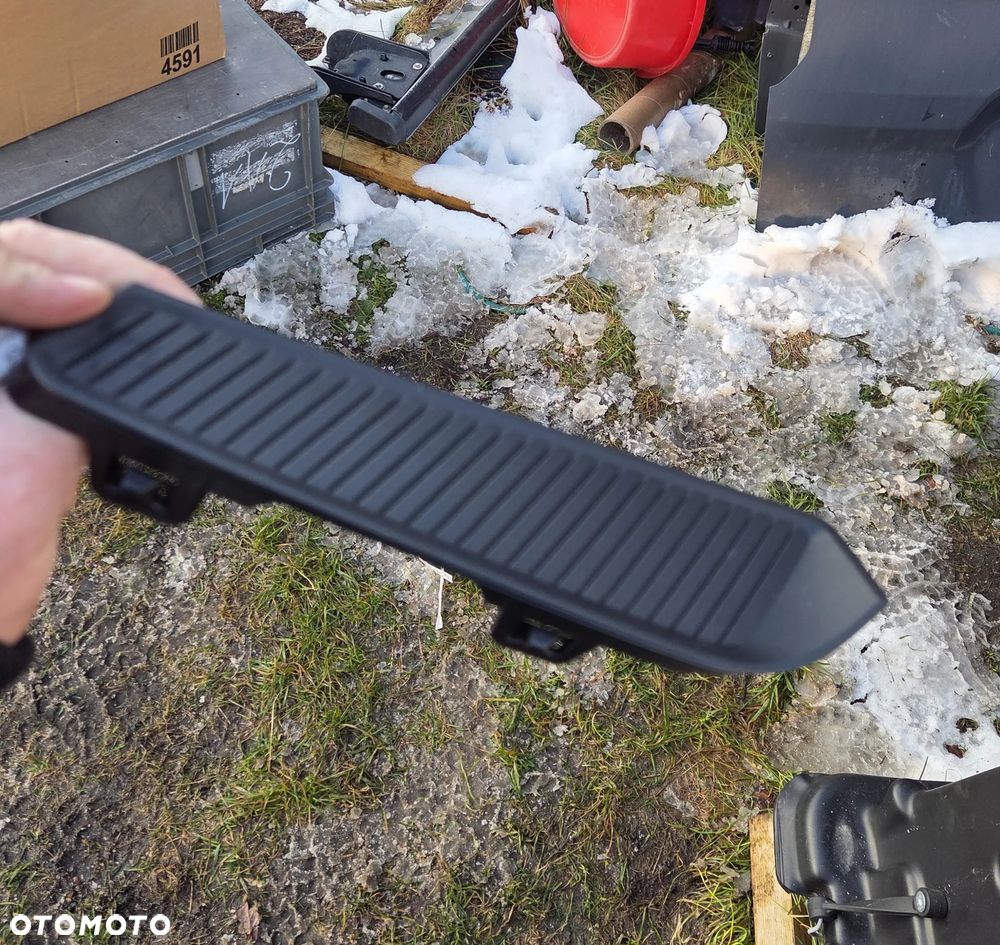 Lewa listwa zderzaka przedniego Opel Grandland X Lift 98401318XT 9840131877 - 7