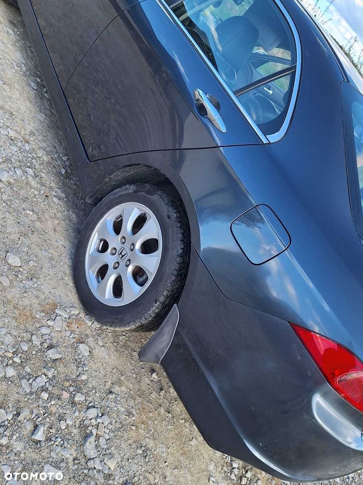 Honda Accord - 2