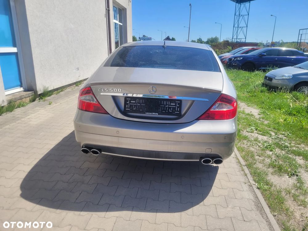 Mercedes-Benz CLS 500 - 15