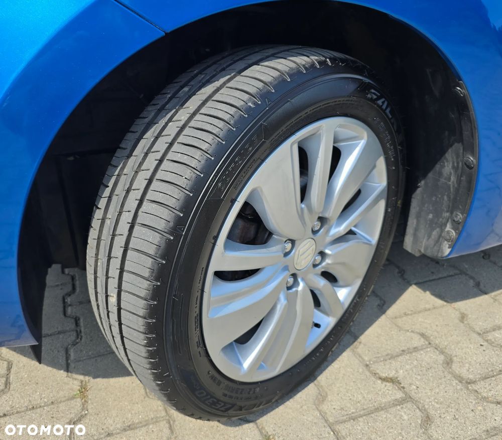 Suzuki Swift 1.2 Dualjet Allgrip Comfort - 24