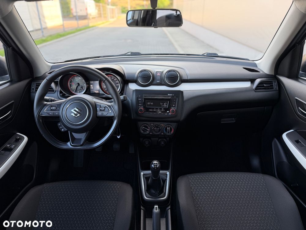 Suzuki Swift 1.2 Dualjet SHVS Premium - 6